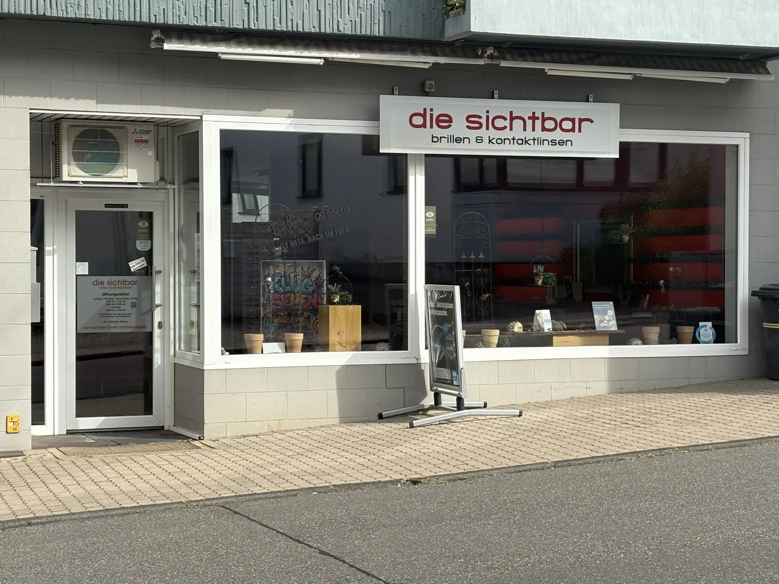 Ladenfront von die sichtbar in der Pfarrer-Kraus-Straße